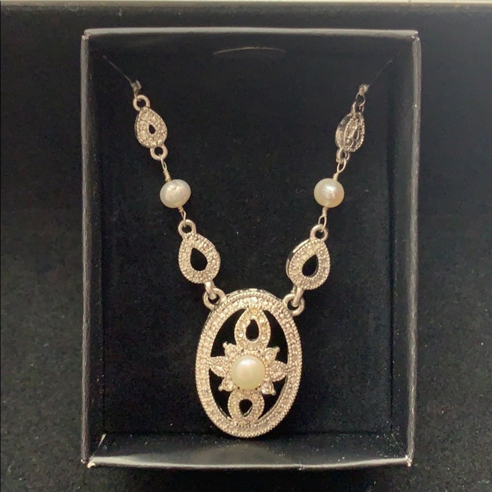 Fresh water pearl necklace